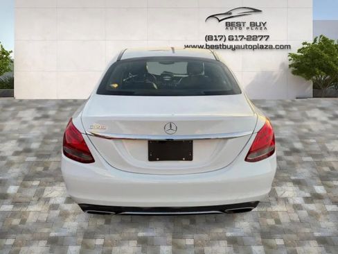 Used 2018 Mercedes-Benz C 300 Sedan image 5