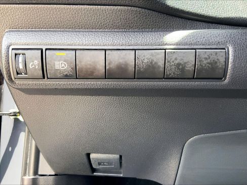 Certified 2025 Toyota Corolla SE FWD image 33