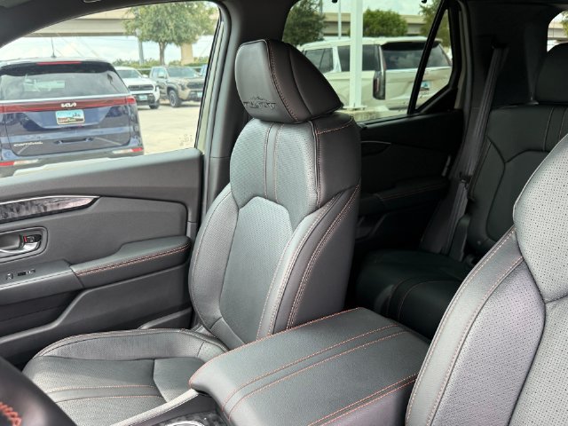 Used 2026 Honda Passport TrailSport Elite image 12