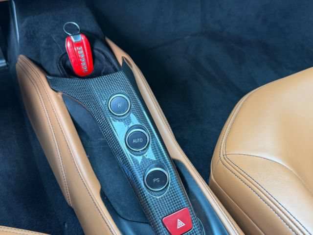 Used 2016 Ferrari 488 GTB RWD image 19