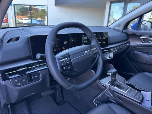 New 2026 Kia Sportage EX w/ EX Panorama Roof Package image 31