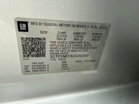 Used 2018 GMC Sierra 1500 SLT w/ Enhanced Driver Alert Package RWD image 52