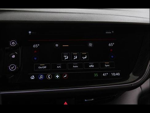 Used 2023 Buick Envision Essence AWD/4WD image 13