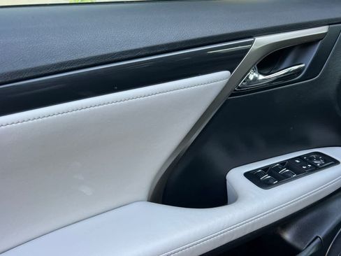 Used 2017 Lexus RX 350 FWD image 12