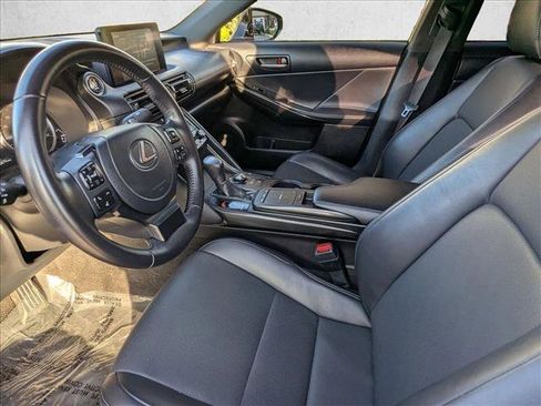 Certified 2024 Lexus IS 300 F Sport image 17