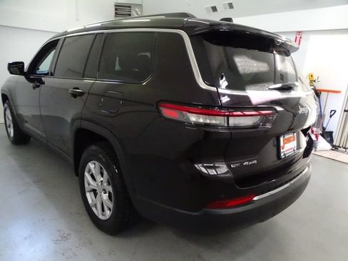 Used 2022 Jeep Grand Cherokee L Limited w/ Luxury Tech Group II AWD/4WD image 22