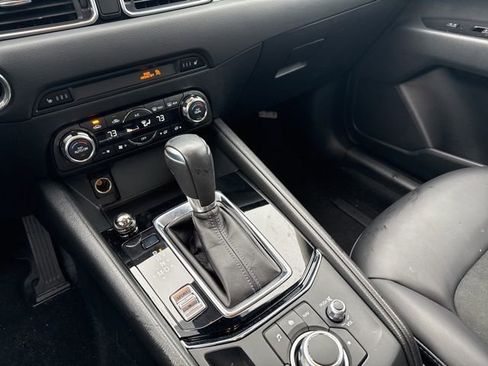 Used 2018 MAZDA CX-5 Touring image 23