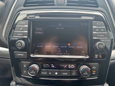 Used 2019 Nissan Maxima 3.5 S w/ Floor Mat Group FWD image 14