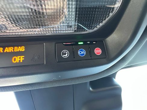 Used 2026 Chevrolet Trax RS w/ Driver Confidence Package FWD image 31
