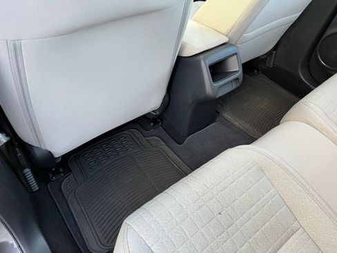 Certified 2023 Honda HR-V LX image 17