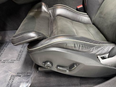 Used 2016 Volvo XC90 T6 R-Design w/ Protection Package Plus AWD/4WD image 11