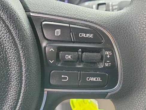 Used 2017 Kia Optima LX FWD image 14