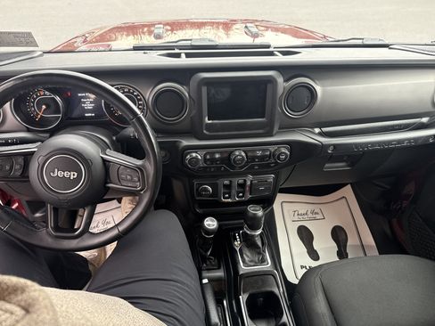 Used 2022 Jeep Wrangler Sport S image 14