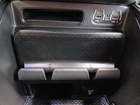 Used 2020 RAM 1500 Lone Star AWD/4WD image 6