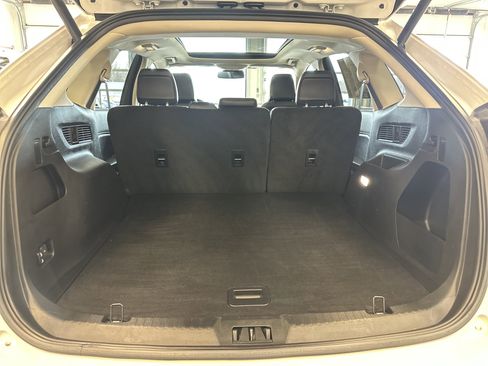 Used 2024 Ford Edge SEL w/ Convenience Package image 7