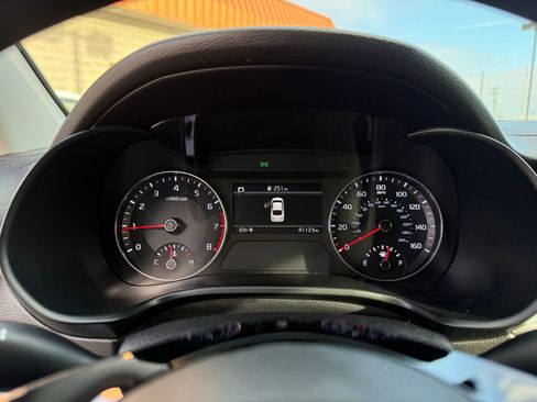 Used 2024 Kia Forte LXS image 41