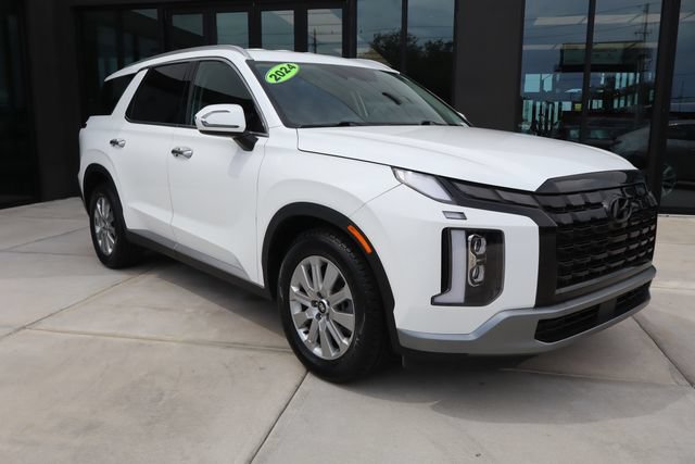 Used 2024 Hyundai Palisade SEL FWD image 1