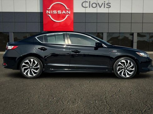 Used 2018 Acura ILX w/Premium/A-SPEC Pkg image 9