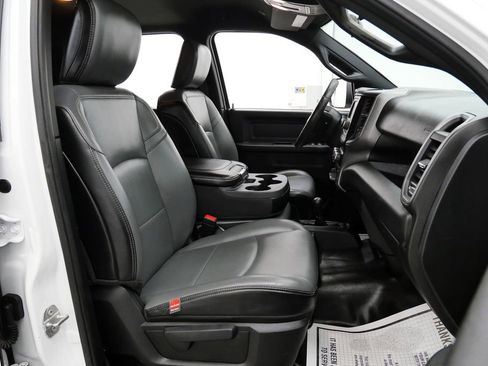 Used 2021 RAM 3500 Tradesman image 16