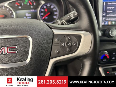 Used 2024 GMC Terrain SLT image 26