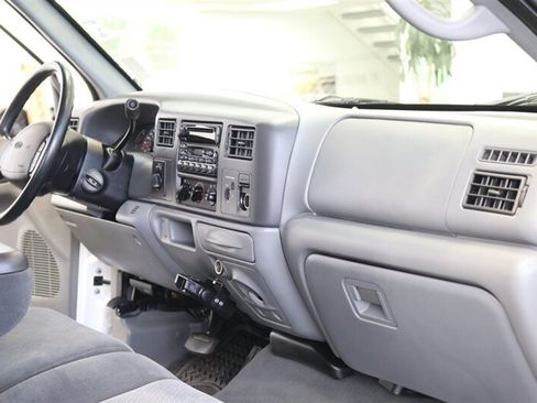 Used 2002 Ford F250 XLT AWD/4WD image 81