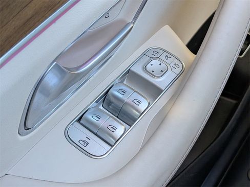 Used 2022 Mercedes-Benz GLE 53 AMG GLE 53 AMG image 28