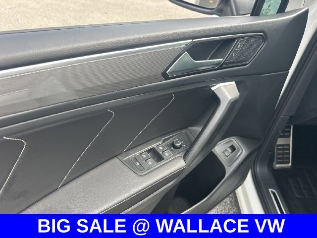 Certified 2024 Volkswagen Tiguan SE R-Line FWD image 16