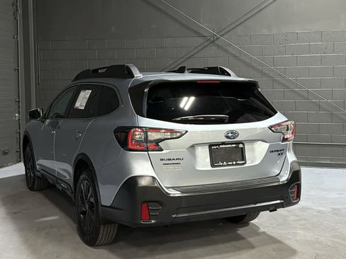 Used 2022 Subaru Outback Onyx Edition XT AWD/4WD image 6