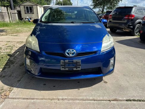 Used 2010 Toyota Prius Four FWD image 2