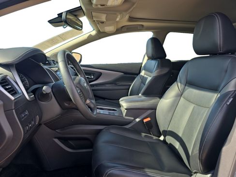 Used 2023 Nissan Murano SL w/ SL Moonroof Package FWD image 10