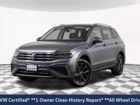 Certified 2024 Volkswagen Tiguan SE AWD/4WD image 2