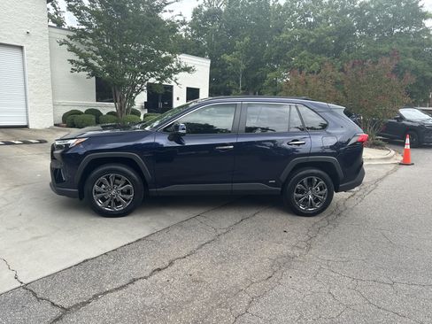 Used 2024 Toyota RAV4 Limited w/ Advanced Technology Package AWD/4WD image 8