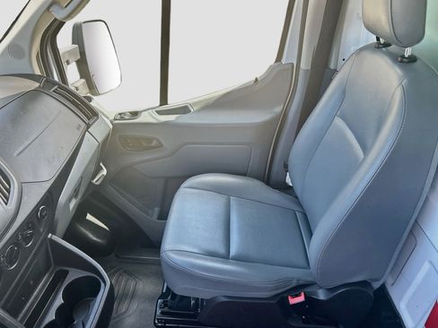 Used 2019 Ford Transit 350 156 DRW RWD image 21