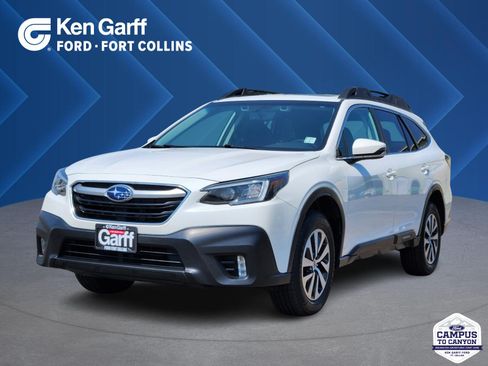 Used 2021 Subaru Outback Premium AWD/4WD image 1