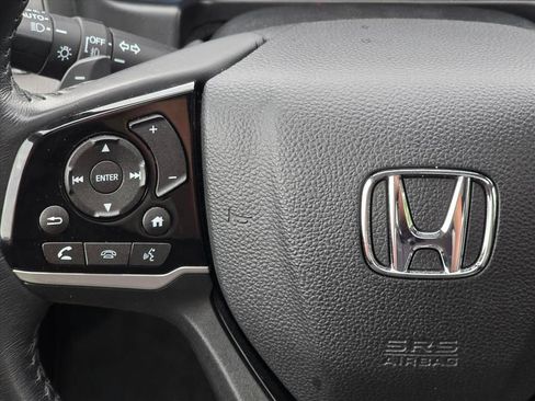 Used 2022 Honda Odyssey Touring image 17