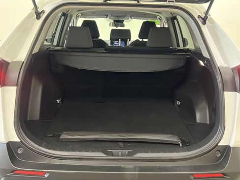 Used 2024 Toyota RAV4 XLE FWD image 24