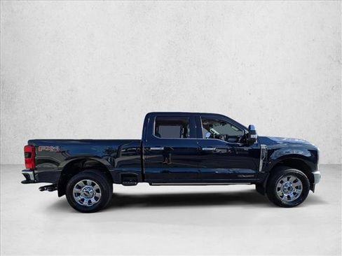 Used 2024 Ford F250 Lariat w/ Lariat Ultimate Package image 4