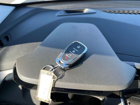 Used 2025 Chevrolet TrailBlazer LT w/ Driver Confidence Package image 21