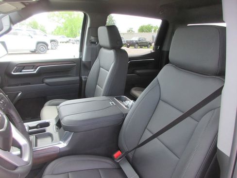 New 2026 GMC Sierra 1500 SLT w/ SLT Convenience Package AWD/4WD image 11