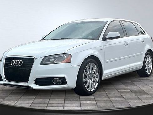 Used 2011 Audi A3 TDI Premium Plus FWD image 1