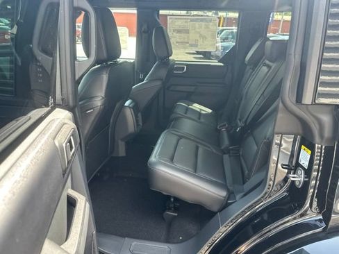 New 2026 Ford Bronco Outer Banks AWD/4WD image 25