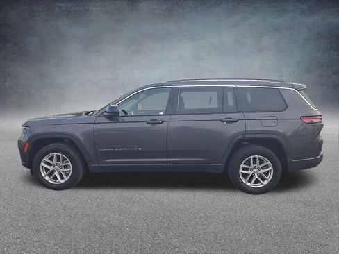 Used 2023 Jeep Grand Cherokee L Laredo AWD/4WD image 7