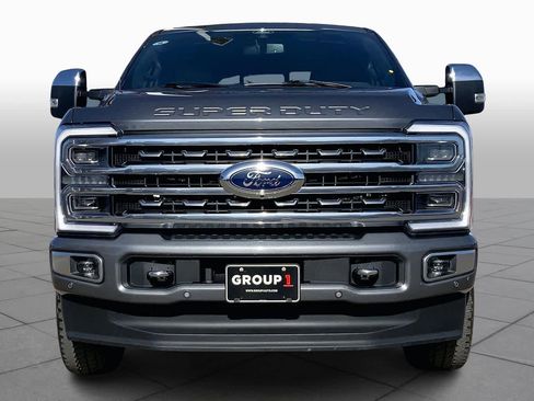 Used 2024 Ford F250 Platinum w/ FX4 Off-Road Package image 3