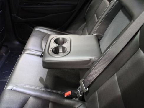 Used 2022 GMC Terrain SLT w/ Tech Package AWD/4WD image 56