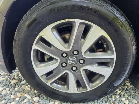 Used 2016 Honda Odyssey Touring image 9