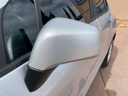 Used 2020 Chevrolet Trax LS image 4