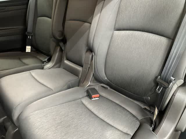 Used 2018 Honda Odyssey EX image 11