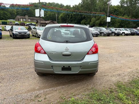Used 2007 Nissan Versa Hatchback FWD image 14