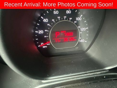 Used 2015 Kia Soul + w/ Eco Package FWD image 3