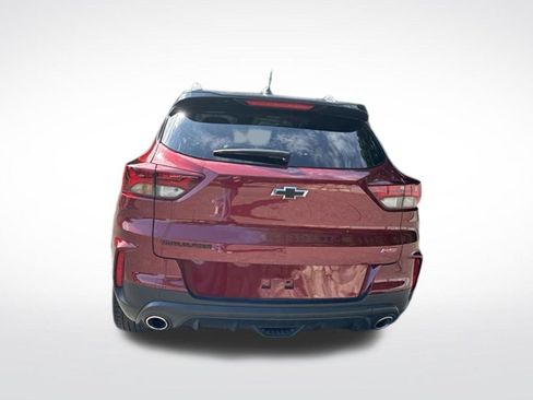 Used 2023 Chevrolet TrailBlazer RS FWD image 5